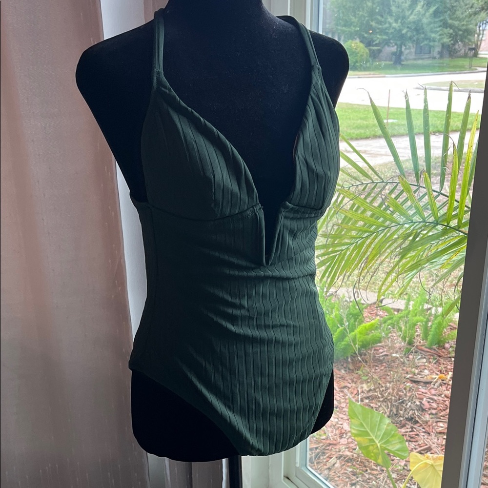 Shade & Shore Deep Green Bodysuit